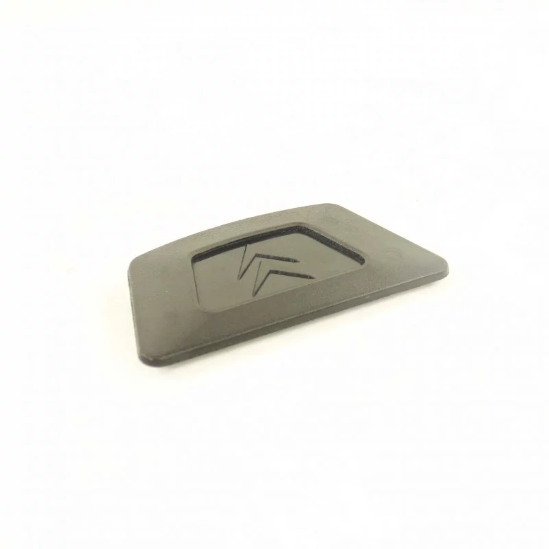 Black central cover for 2-spoke steering wheel D3718