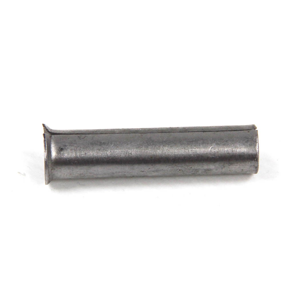 Master cylinder fixing sleeve