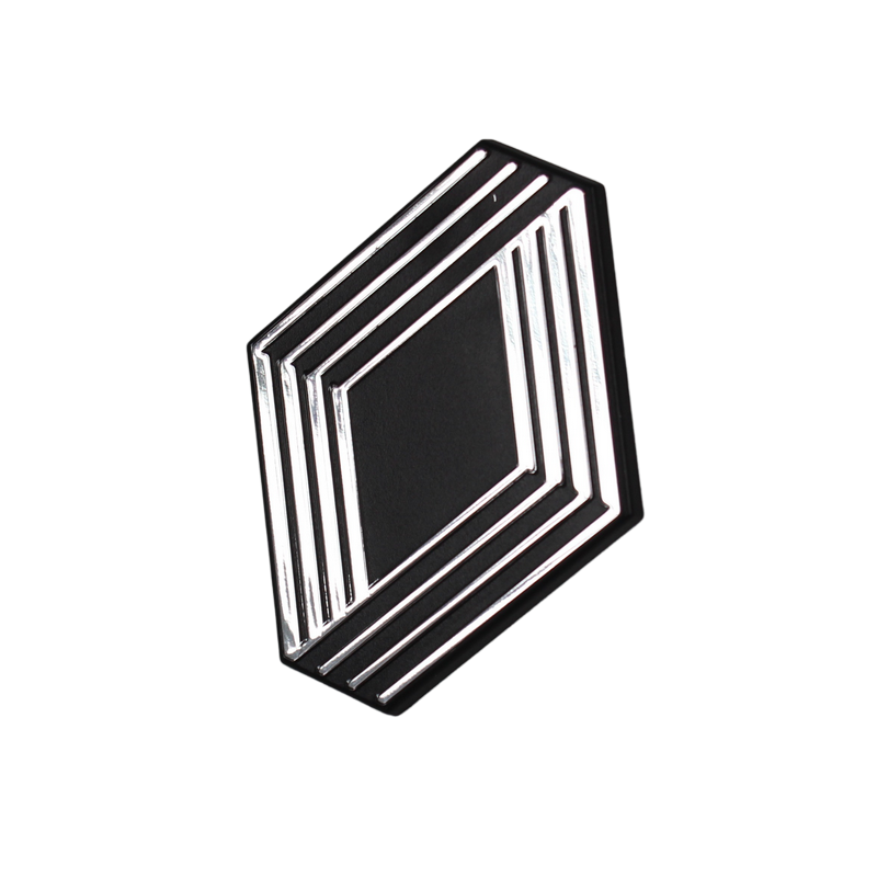 Emblème de Calandre Plastique R4L