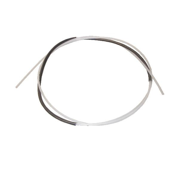 Tuyau d'essence plastique