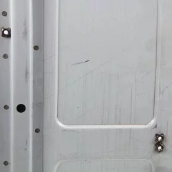 Tôle de fermeture arrière gauche de caisse AZU AK250 D8781-1